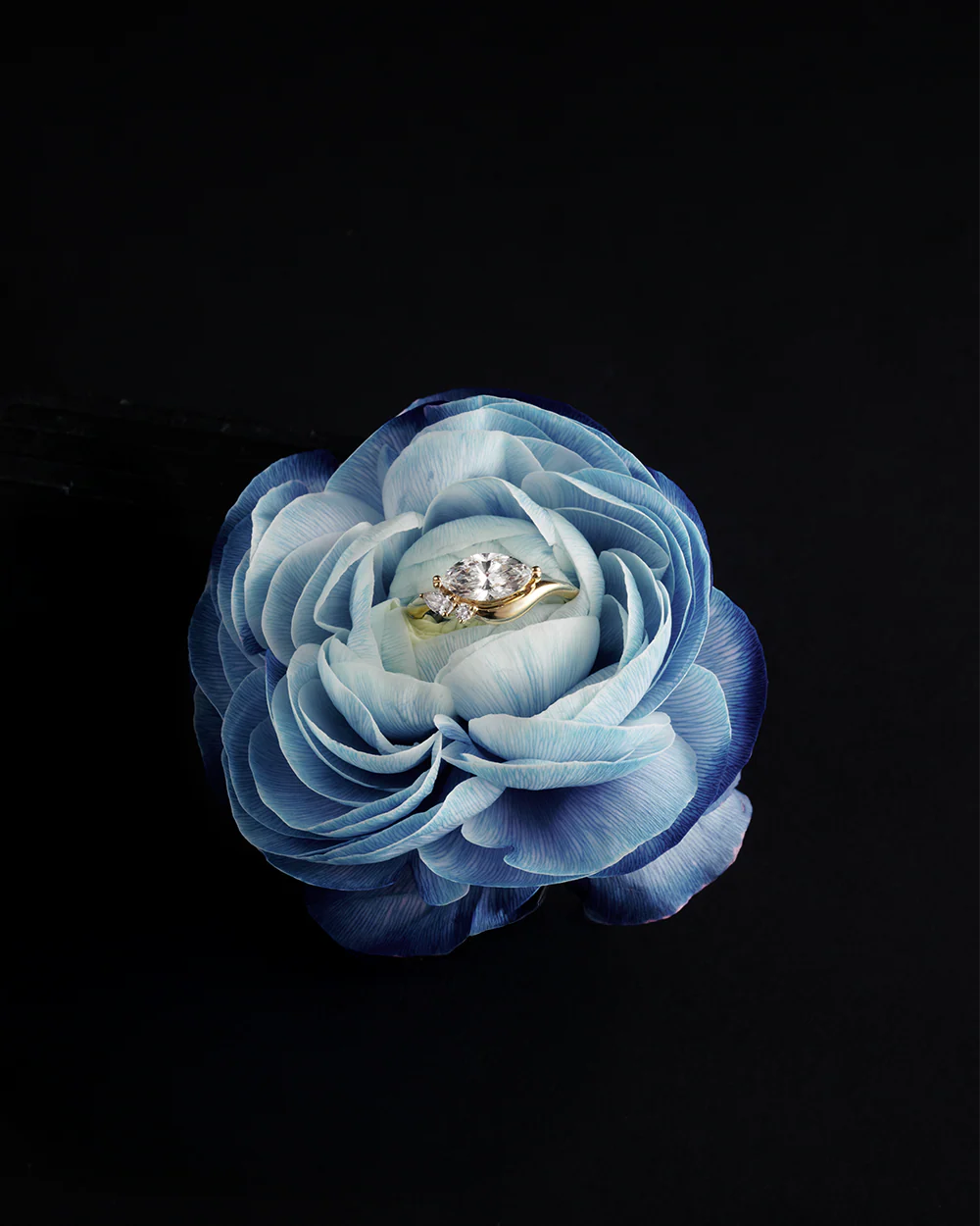 Ayla 1.12ct East West Marquise Diamond Ring - Image 4