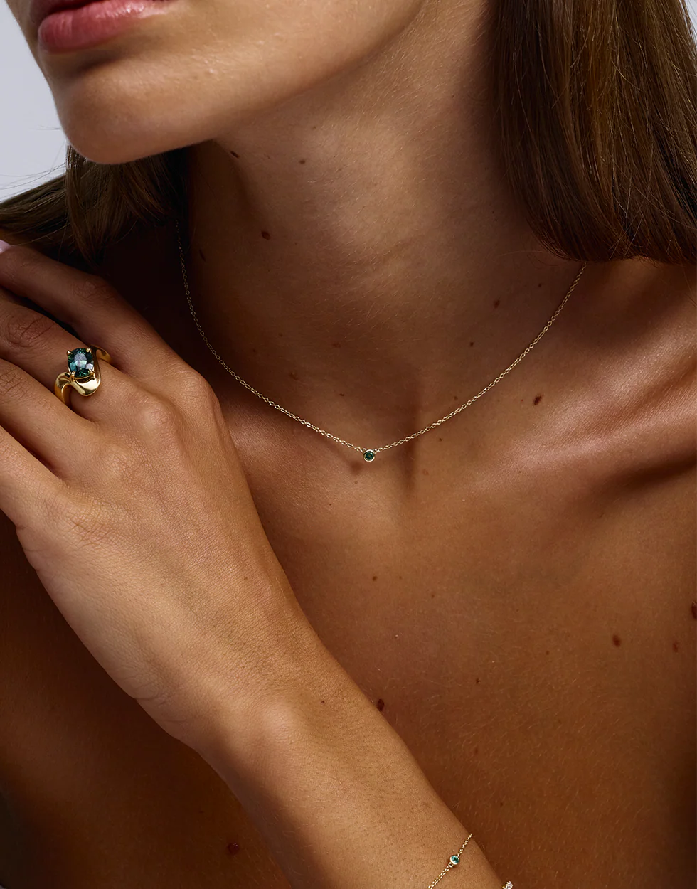 Naia Oval Parti Sapphire Ring - Image 4